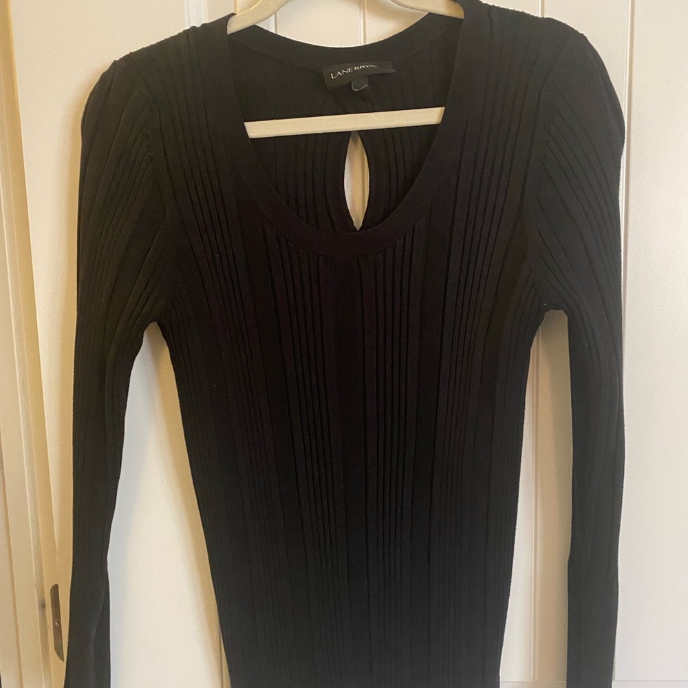 Nice keyhole sweater. Stretchy and Lane Bryant size 18/20